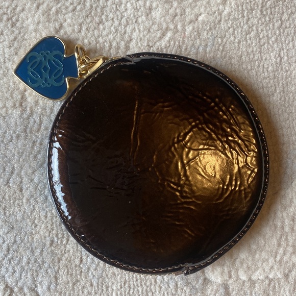 Loewe Round Coin Shiny Zip Pouch Good Luck Charm! - Picture 4 of 13